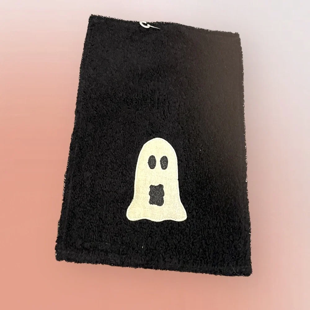 *Lot/3 𝑯𝒂𝒏𝒅𝒎𝒂𝒅𝒆 Halloween HandTowels